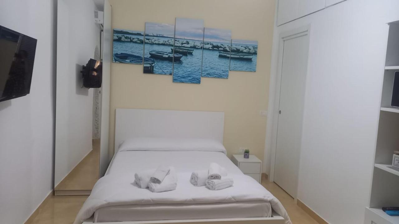 Ciervo'S Home -Appartamento Smart Nel Cuore Di Napoli 外观 照片
