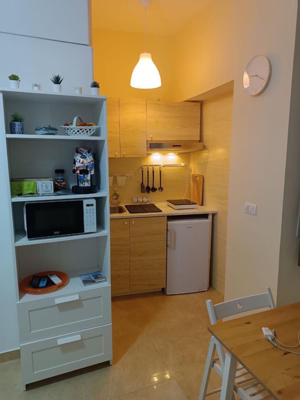 Ciervo'S Home -Appartamento Smart Nel Cuore Di Napoli 外观 照片